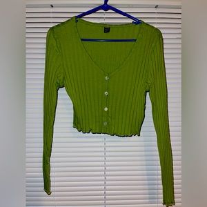 long sleeve crop top